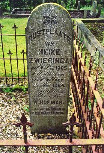 Woltersum I-2 Echtpaar Hofman&Swierenga - Zijde met graftekst Heilke Swierenga